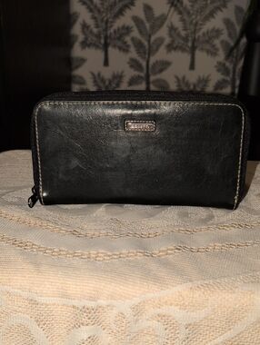 Rosetti Black Leather Zip-Around Wallet with Silver Plaque